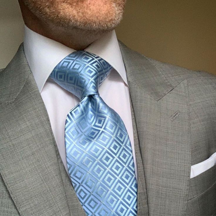 格子领带